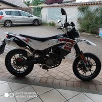 KSR Moto TR 125 SM