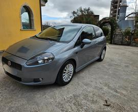 FIAT Grande Punto - 2009