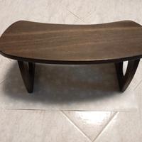 Banchetto per meditazione e yoga