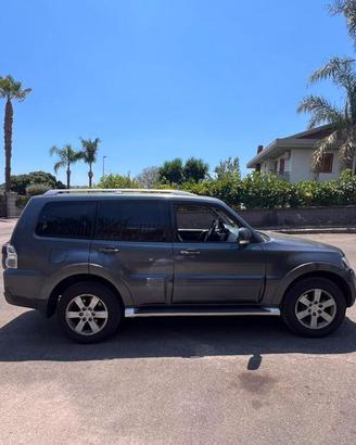 MITSUBISHI Pajero III (V60) 3.2 DI-D (V68W) 160 CV
