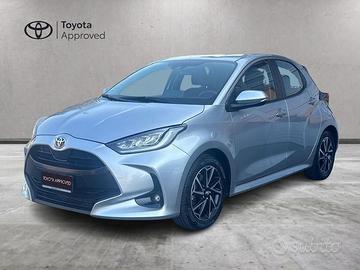 Toyota Yaris Hybrid Trend MY22