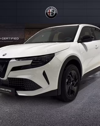 Alfa Romeo Junior 1.2 136CV Hybrid eDCT6 ibrida