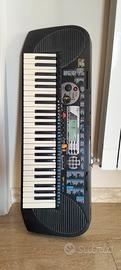 Pianola Yamaha PSR-79