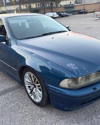 BMW 520 d cat Touring Business senza nessun lavo
