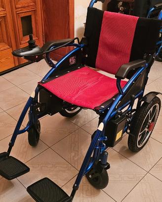 Sedia a rotelle per disabili elettrica