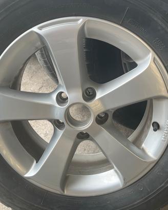 Volkswagen Tiguan cerchi e gomme