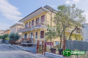 QUADRILOCALE SENZA SPESE CONDOMINIALI