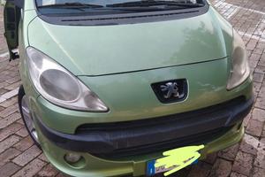 Peugeot 1007 turbo diesel 
