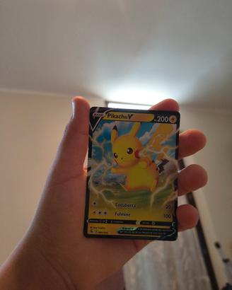 Pikachu V del 2021