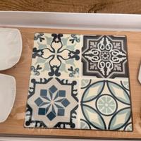 Set tagliere con ciotole e coltello
