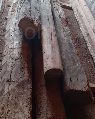 Travi legno vecchie