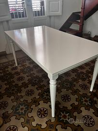 Tavolo + n 6 sedie eleganti