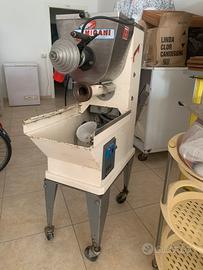 Macchina pasta fresca professionale