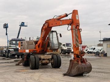 ESCAVATORE GOMMATO FAI1100 GTV