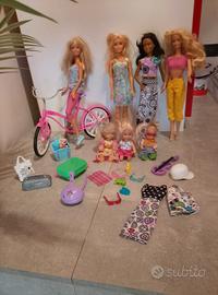 Lotto barbie vintage e non da collezione bici ecc.
