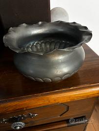 Ciotola vintage in peltro 95% lavorazione a mano.