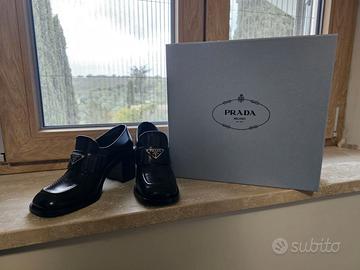 Scarpe donna Prada