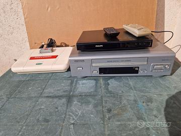 LETTORE DVD, LETTORE CASSETTE VHS.