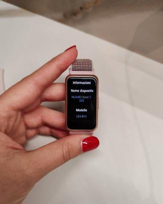 orologio smartwatch huawei band  7