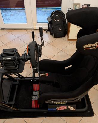 Postazione simulatore guida fanatec 