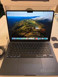 MacBook Air 13" M3 (2024) - 16GB RAM - 512GB SSD 