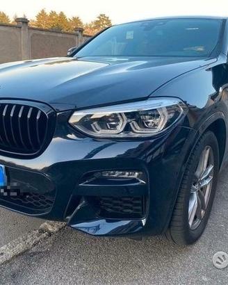 Bmw x4 ricambi anno 2021