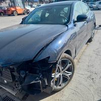 Maserati levante 2023 km 3800
ricambi 