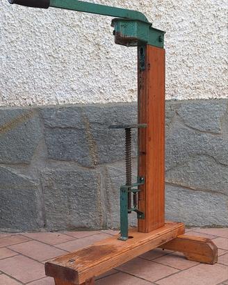 Tappa bottiglie per tappi in sughero