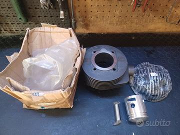 Gruppo Vespa 150  Px e Sprint 