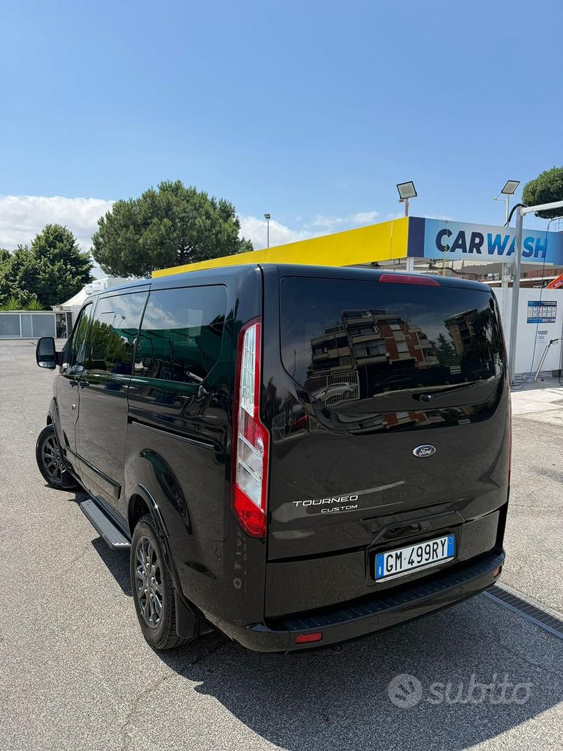 Ford Tourneo Custom 2023 photo 3