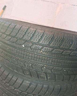 gomme  invernali  semi  nuove 