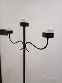 Candelabro da terra in ferro battuto