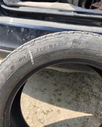 Pneumatici invernali Michelin 255/55 R19
