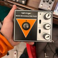 Behringer Fuzz Brassmaster