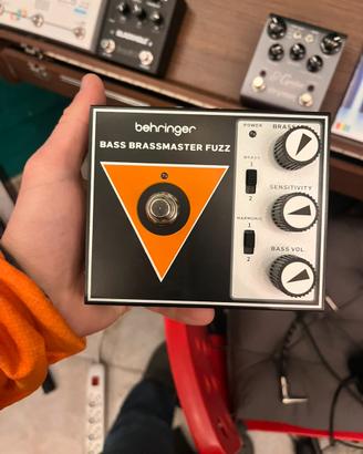 Behringer Fuzz Brassmaster