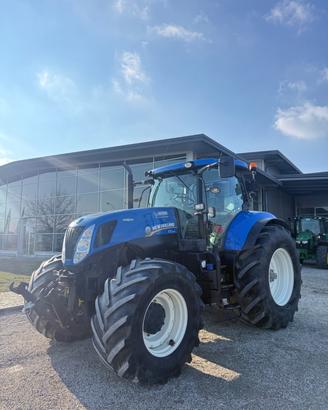 New Holland T7.270