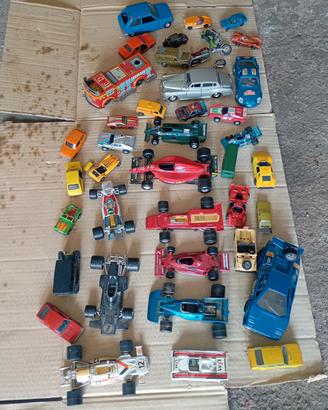 Automobiline e giocattoli 