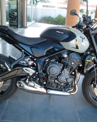 Triumph Trident 660