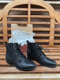 Stivaletti Boohoo donna neri con lacci e zip