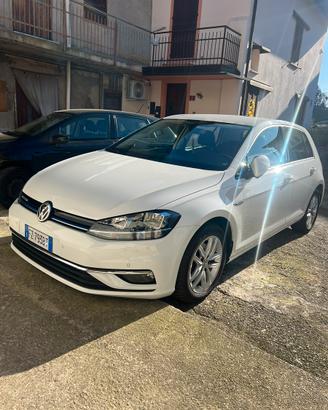 Volkswagen Golf 7.5  1.5TGI DSG  benzina/metano.