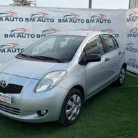 Toyota Yaris 1.0 BENZINA 70 CV 5 porte Sol KM CERT