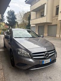 Mercedes Classe A 180D Dark night edition