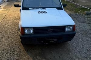 autovettura fiat panda
