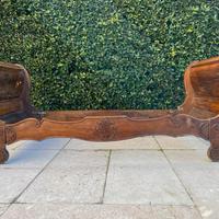 Letto singolo in legno