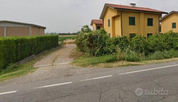 Immobile in asta di 3010 m² a Redavalle - Vista 2
