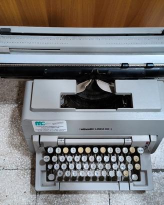 Macchina da scrivere Olivetti  linea 98 Vintage