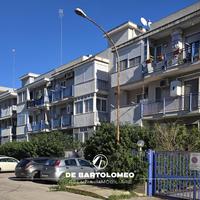 Via mar grande appartamento con box auto