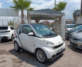 Smart ForTwo 1000 52 kW MHD coupé pure POSSIBILITA
