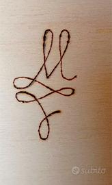 Decorazioni su legno, cuoio – quadri (pirografie)