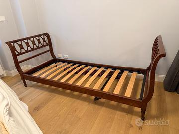 Letto singolo in legno massello – rete a doghe